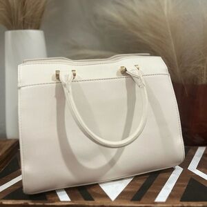 WHITE/IVORY TOTE/ SHOULDER BAG